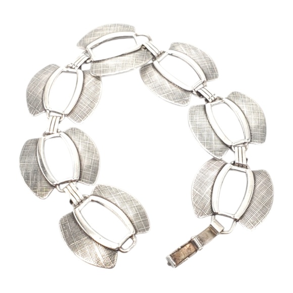 DANECRAFT Sterling Silver Textured Link Bracelet #17605 - Picture 5 of 6